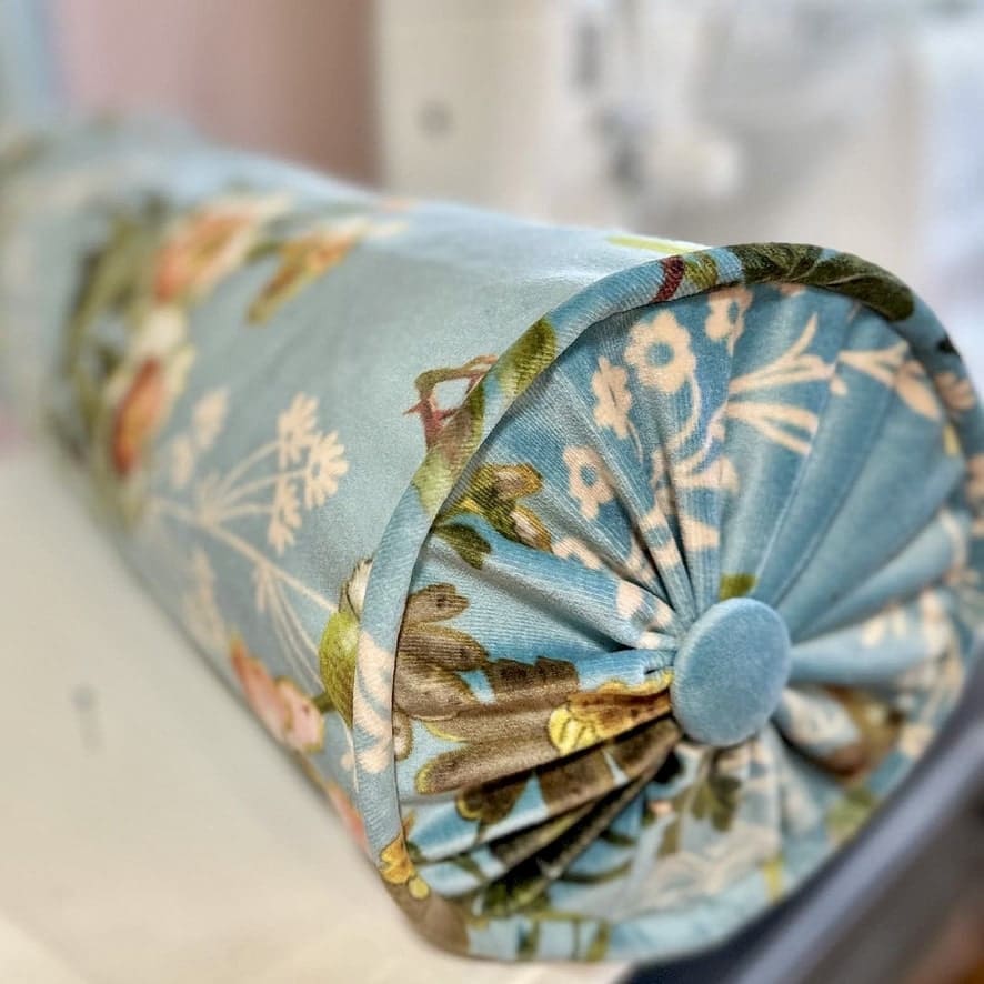 ONLINE <strong>Cushion Making Course</strong> Box, Bolster & Square with Zips, Trim & Piping